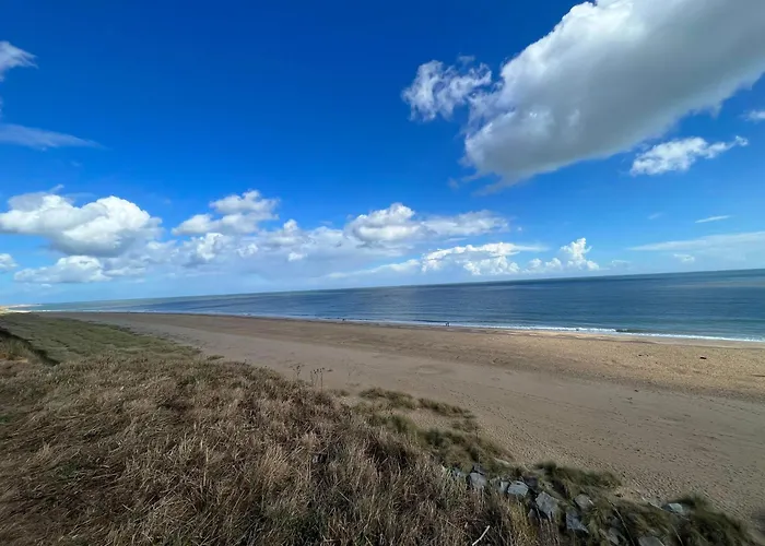 Eagle 63, Scratby - California Cliffs, Parkdean, Sleeps 6, Pet Friendly, Bed Linen And Towels Included - Close To The Beach
